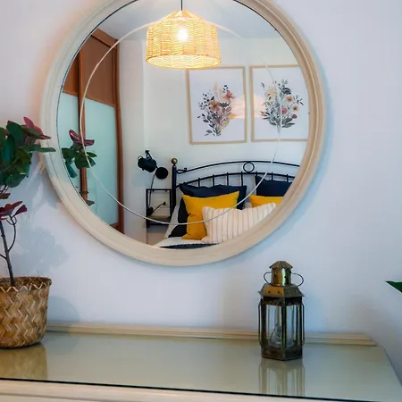 Апартаменты Pinaserena Chic Duplex With Garden In Вильянуа