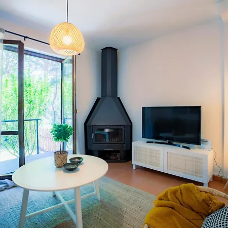 Pinaserena Chic Duplex With Garden In Апартаменты *