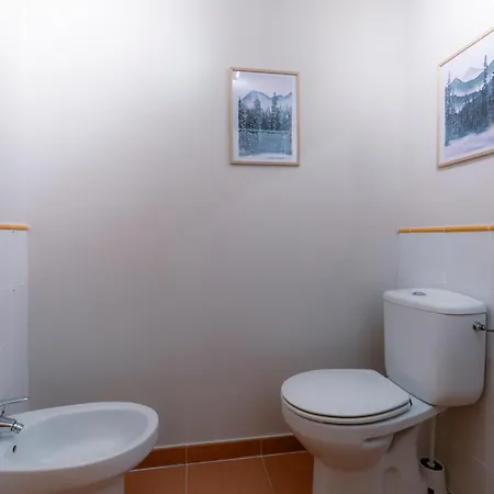 Pinaserena Chic Duplex With Garden In Апартаменты Вильянуа