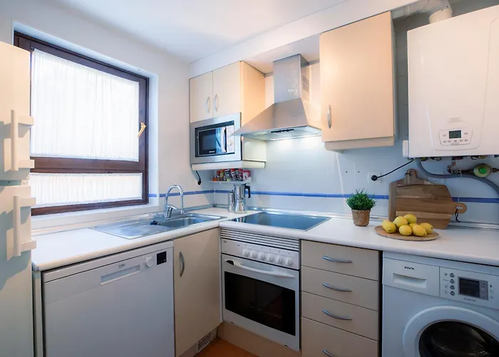 Pinaserena Chic Duplex With Garden In Apartamento *