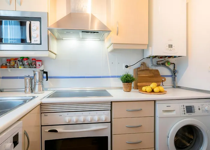 Pinaserena Chic Duplex With Garden In *