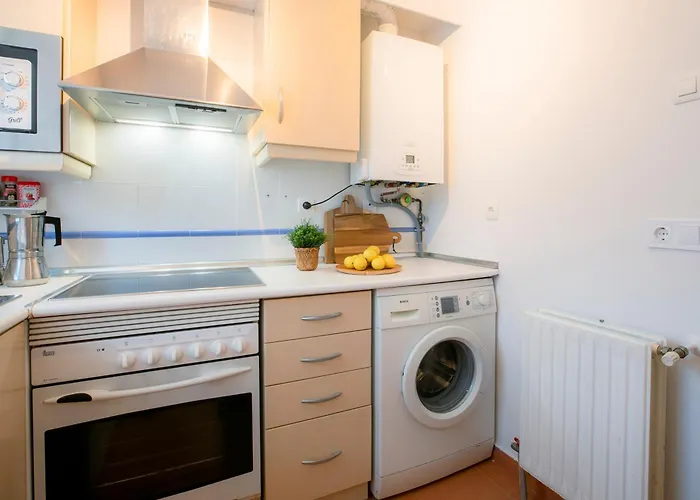 Pinaserena Chic Duplex With Garden In