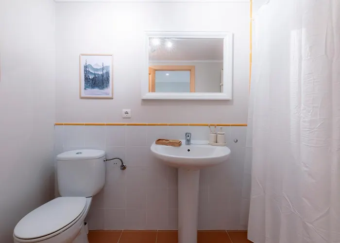 Pinaserena Chic Duplex With Garden In Apartamento *