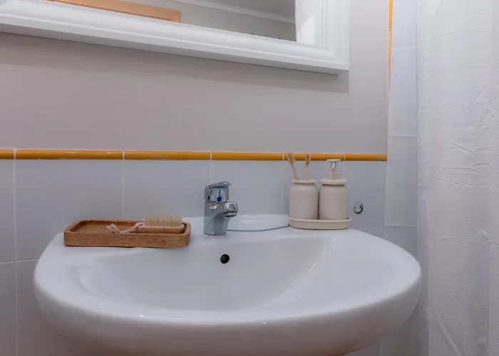 Pinaserena Chic Duplex With Garden In Apartamento *