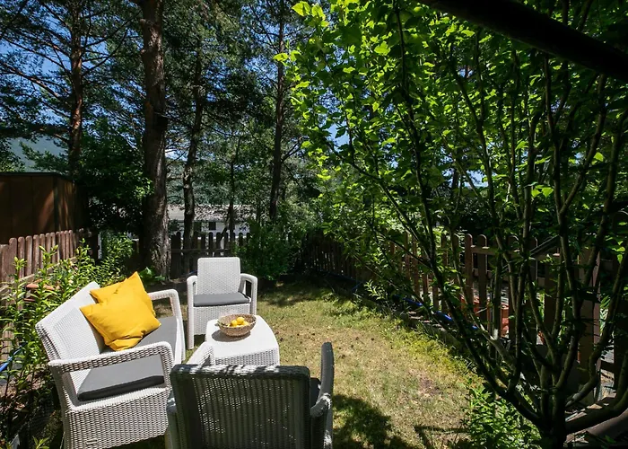 Pinaserena Chic Duplex With Garden In Villanúa