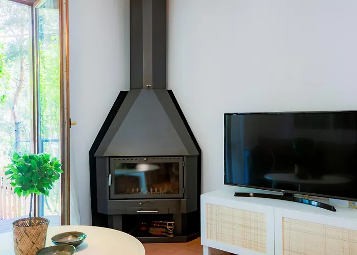 Apartamento Pinaserena Chic Duplex With Garden In